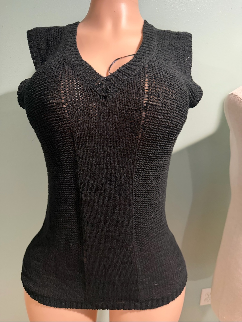 Cyrus Black Sleeveless Cable-Back Knit Top